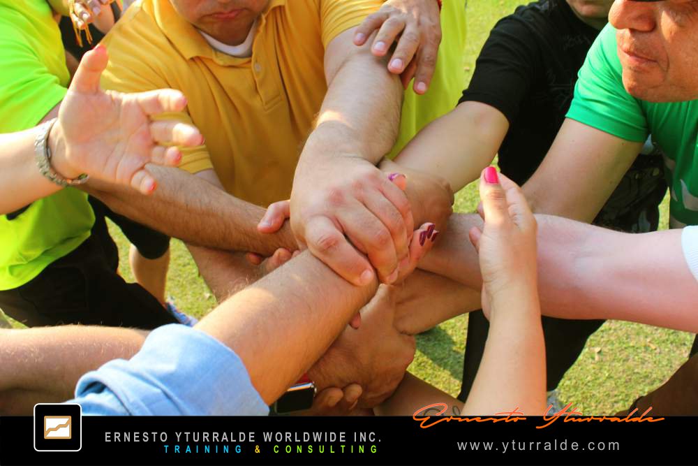 Aniversarios Empresariales, Viajes de Incentivo y Viajes Empresariales para empoderar tus colaboradores como recompensa y gratitud  | 	Acompañamiento para reconocer el buen trabajo, gratificar, agradecer, motivar,
	premiar, integrar, incentivar, recompensar estimular, agradecer, motivar a tus colaboradores, clientes y socios estratégicos